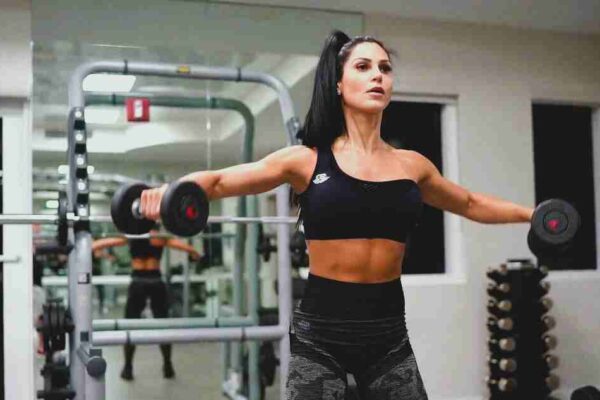 Get Fit with Dumbbell Bicep Curl to Lateral Raise
